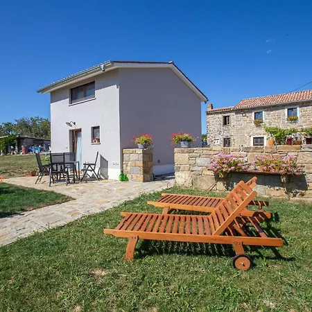 1 Bedroom Awesome In *